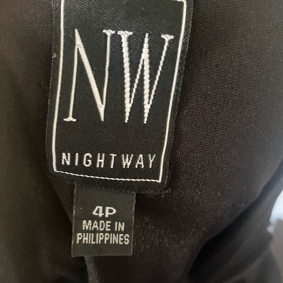 Mesh cutout dress - 4P (fits 6-8) - Picture 6 of 6